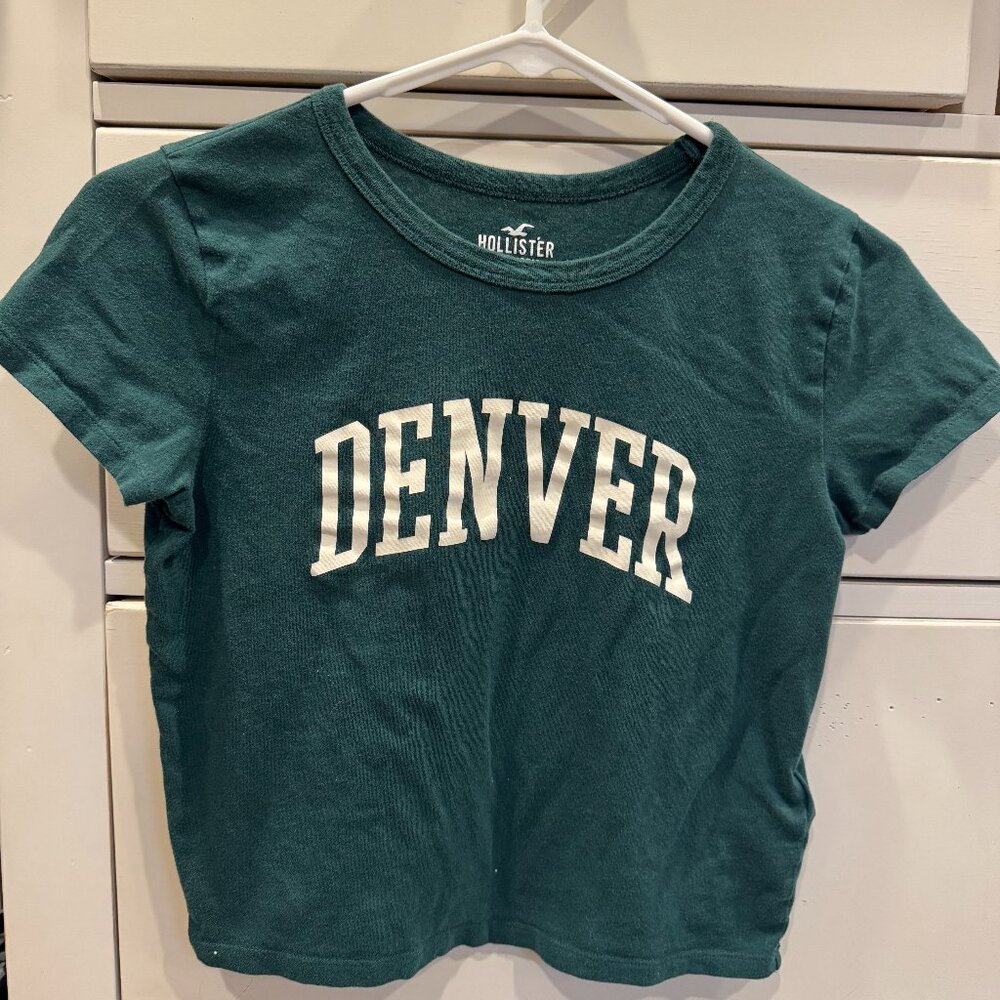 Hollister Crop/Tee